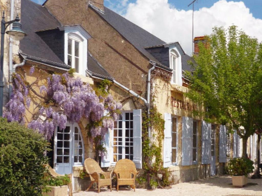 Résidence Hôtelière La Marine Combleux Exterior foto