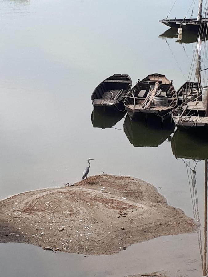 Résidence Hôtelière La Marine Combleux Exterior foto